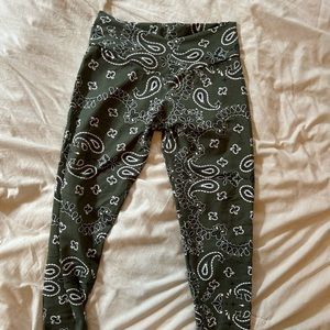 BBB leggings curvy